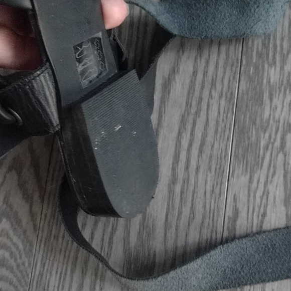 Beautiful genuine leather shoes by free people - Picture 6 of 12